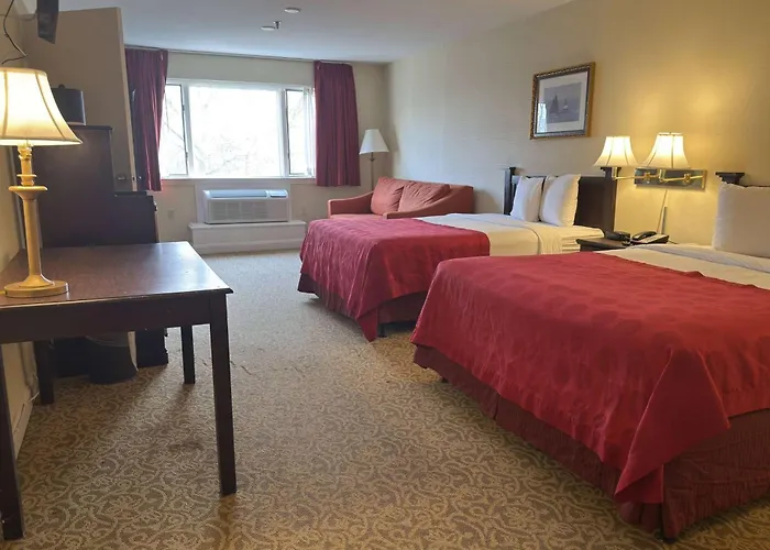 Ramada By Wyndham Seekonk Providence Area